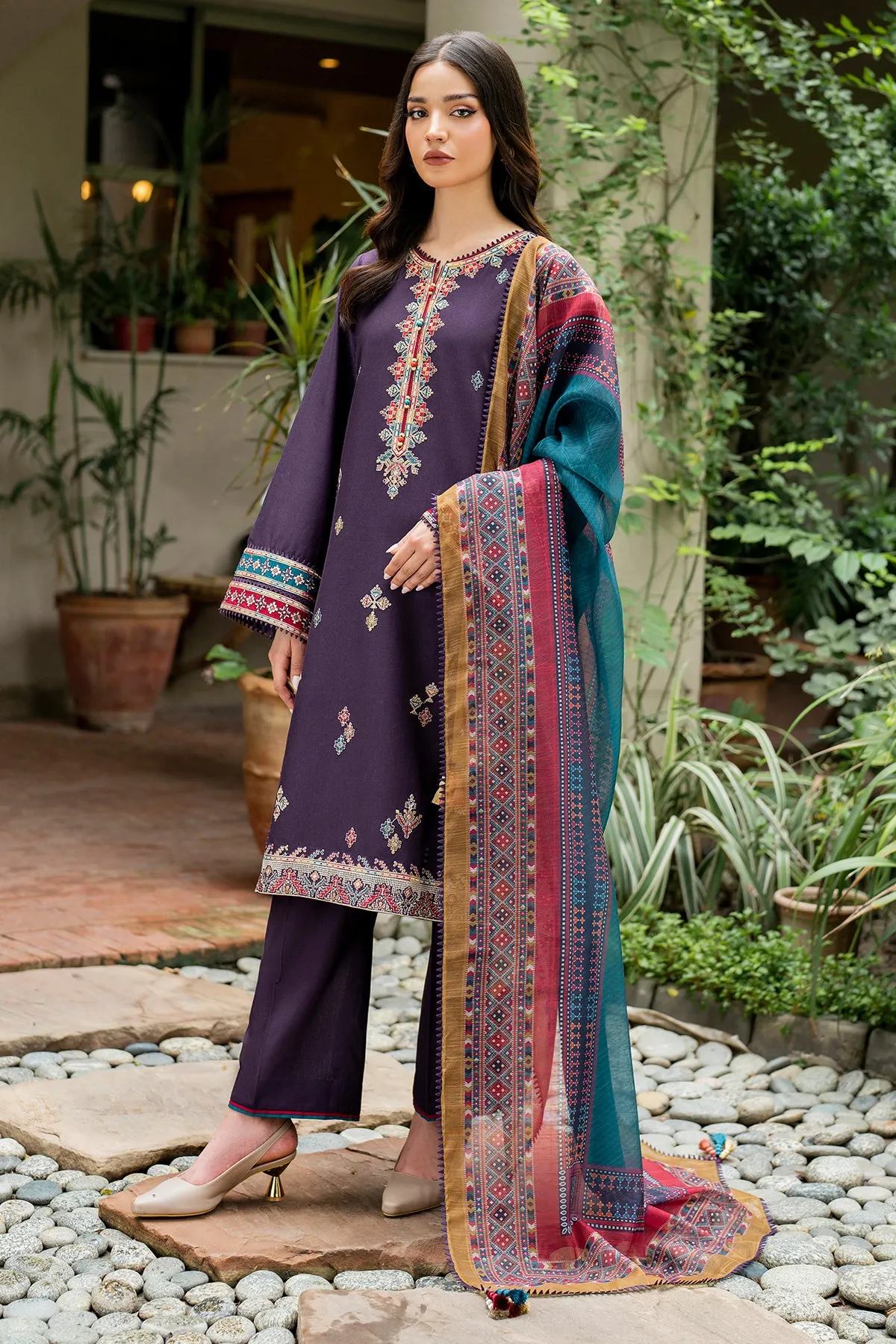 EMBROIDERED KHADDAR RTW-1128