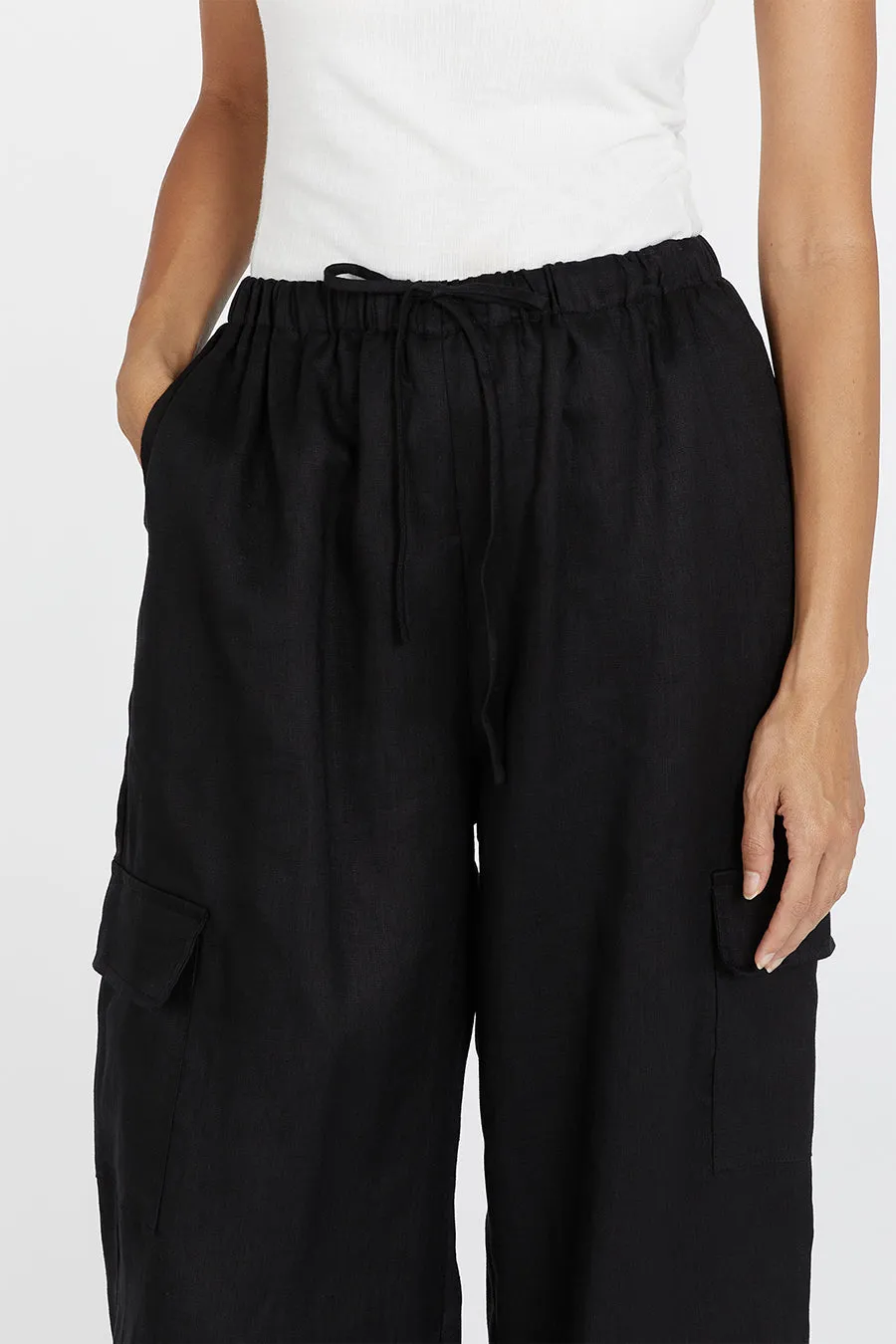 INGRID BLACK LINEN CARGO PANT