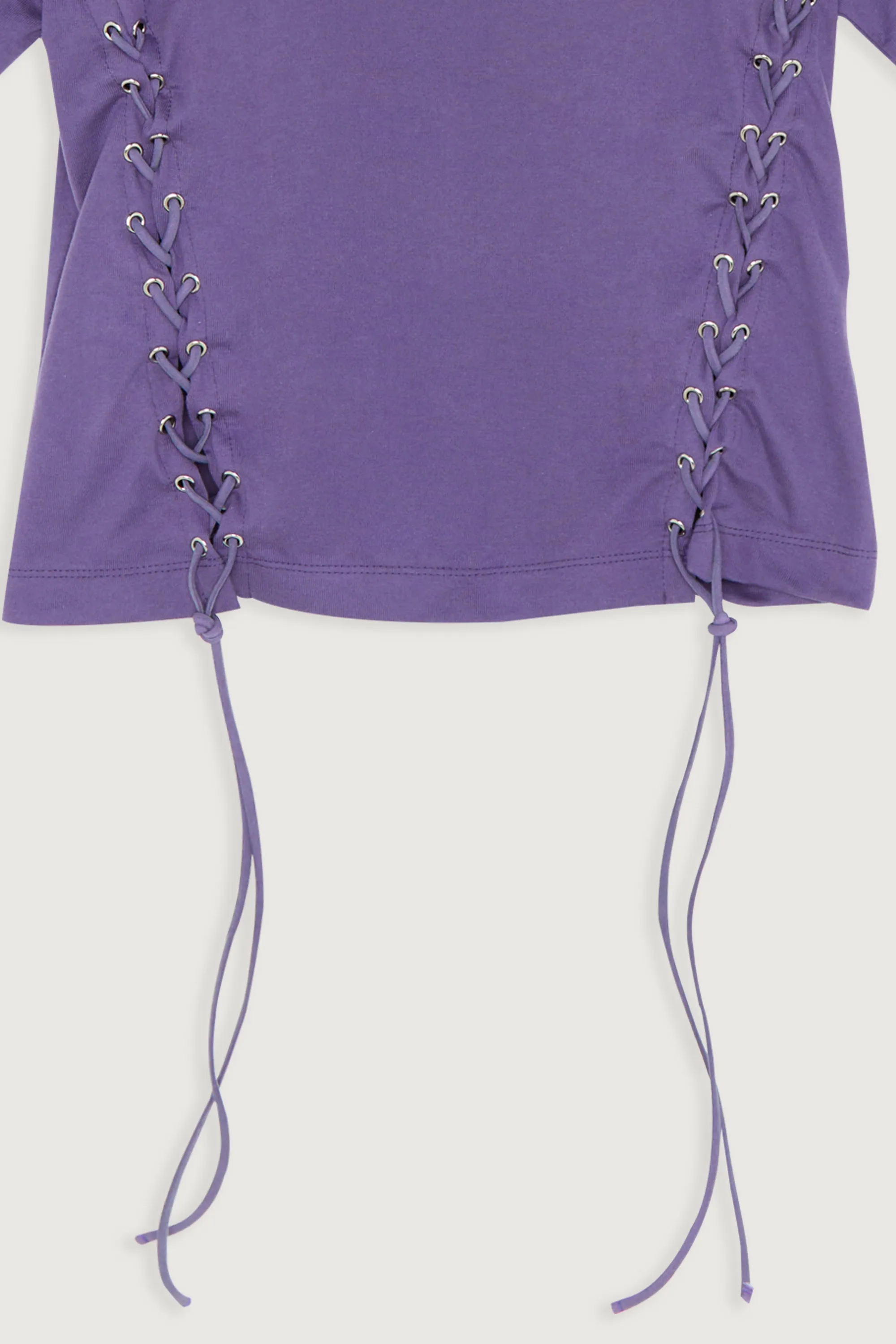 LACE UP T-SHIRT