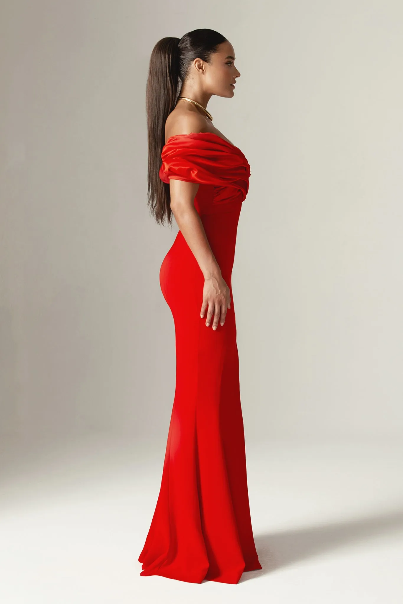 Presley Crepe Ruffle Shoulder Gown Dress (Red)