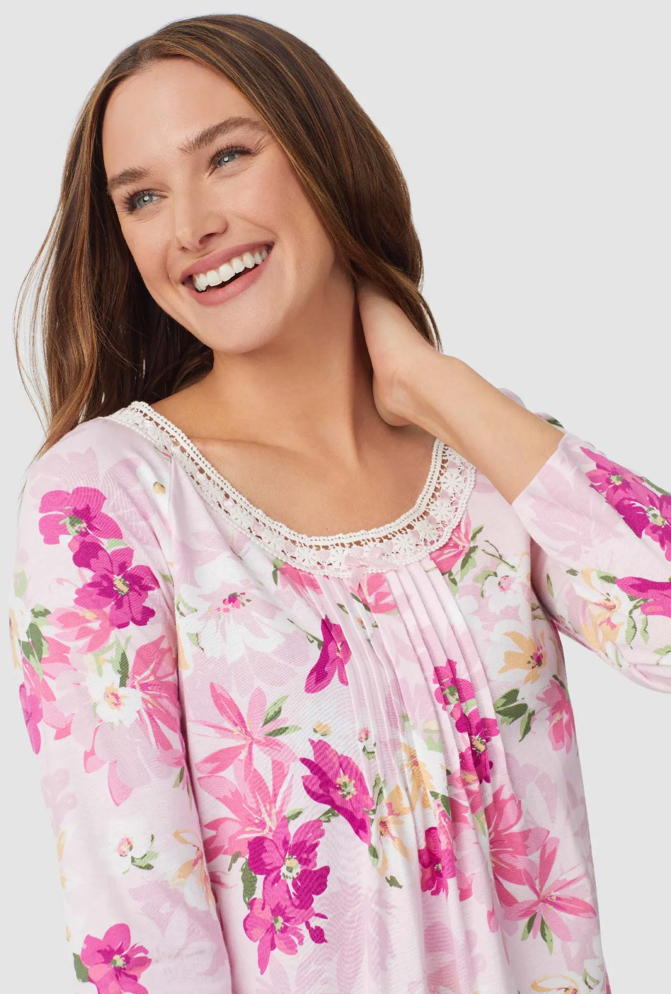 White and Magenta Floral 3/4 Sleeve Nightgown