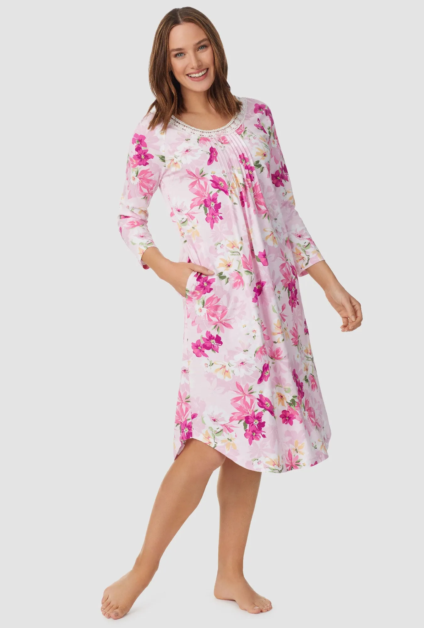 White and Magenta Floral 3/4 Sleeve Nightgown